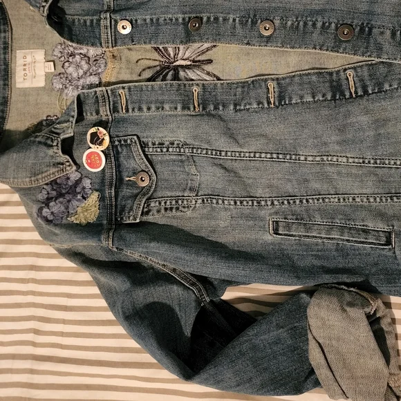 Torrid Blue Jean Jacket with Butterfly and Floral Embroidery - Picture 9 of 11